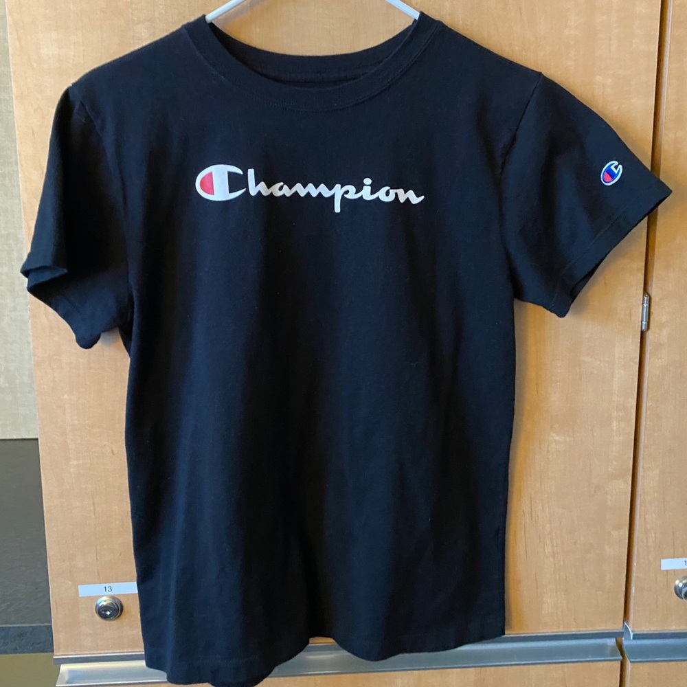 Champion t-shirt